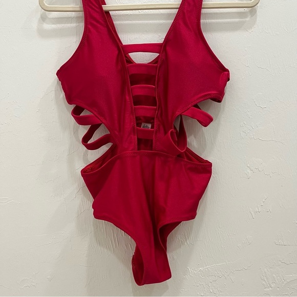 TINIBIKINI SWIMWEAR Women  Red Nylon Stretched Strapped One Piece NEW Size 8 - Picture 3 of 7
